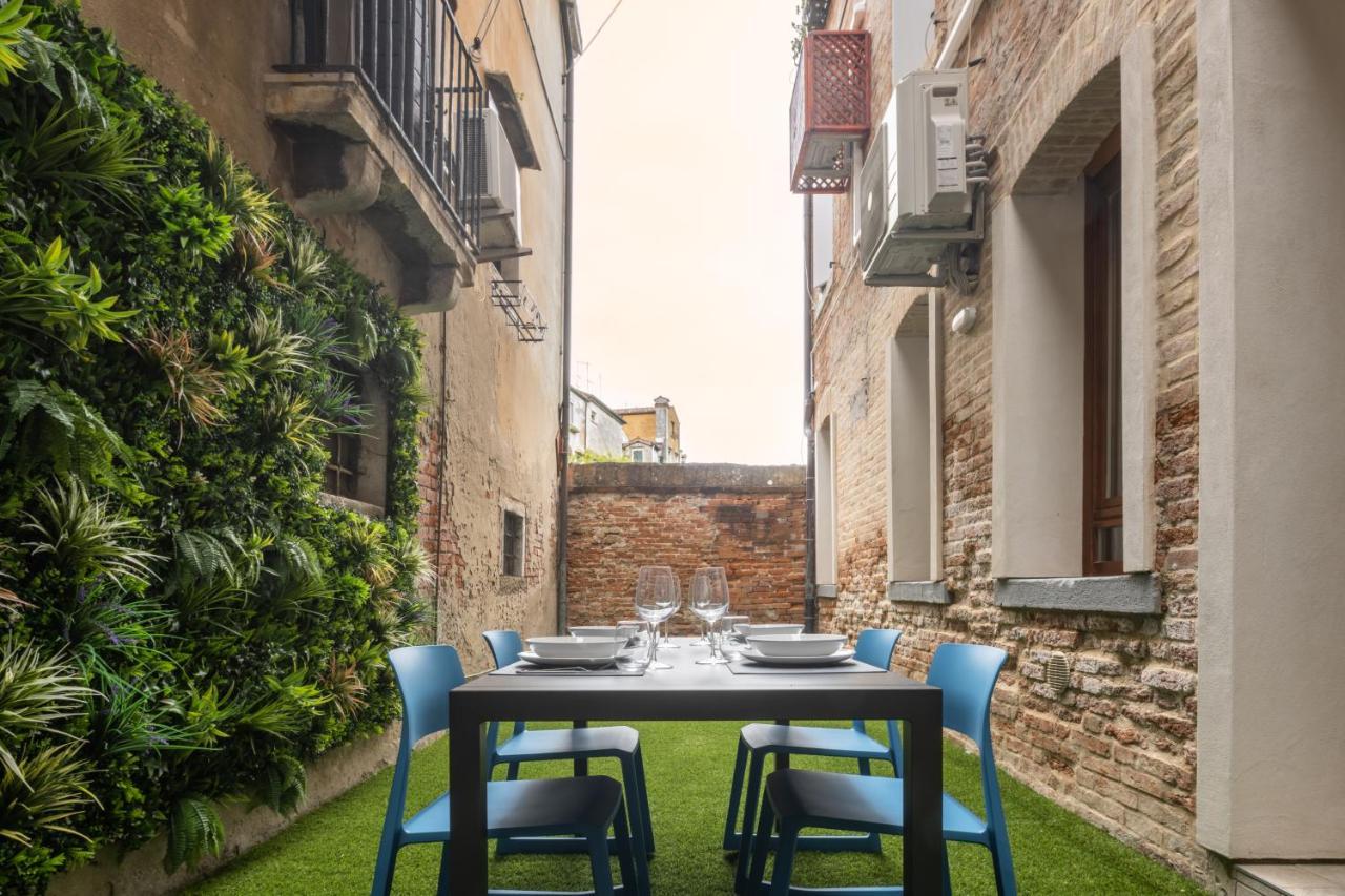 Castello Apartment With Garden R&R Veneţia Exterior foto